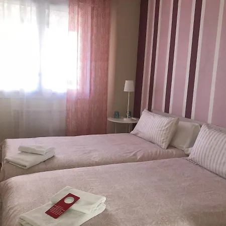 Apartahotel Iruña *