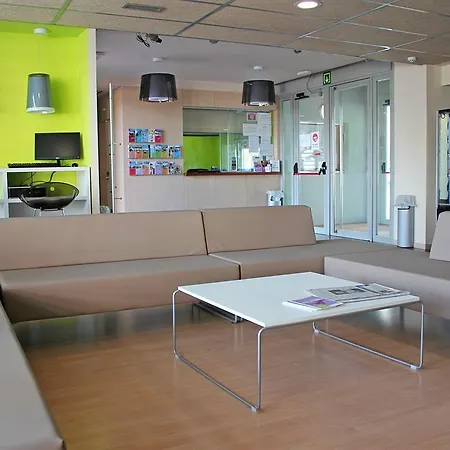 Apartment Residencia Universitaria Resa Abedules