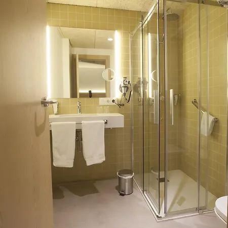 A Hotel Pamplona