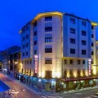 Habitus Leyre 3* Pamplona