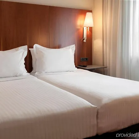 Ac Ciudad De Hotel 4*
