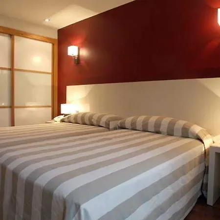 Apartahotel Ah San Fermín Pamplona