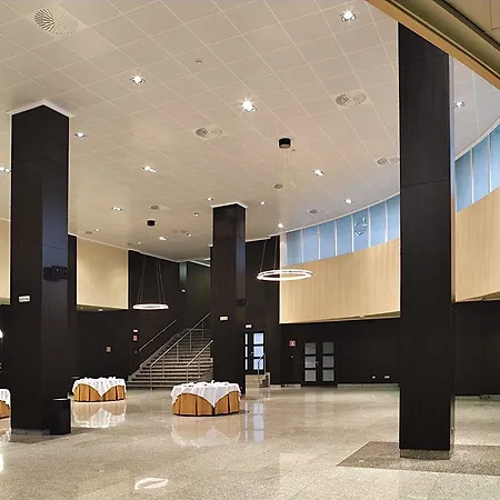 Hotel Nh Iruña Park 4*