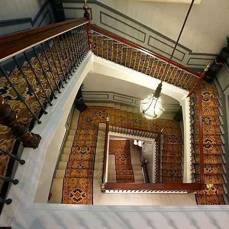 Hotel Palacio Guendulain