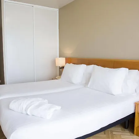 Sercotel Mirasierra Apartahotel Pamplona