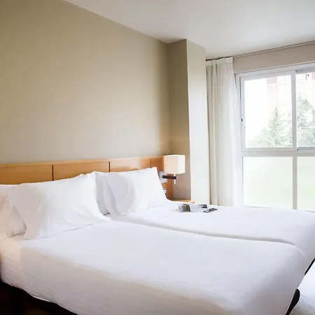 Sercotel Mirasierra Apartahotel Pamplona