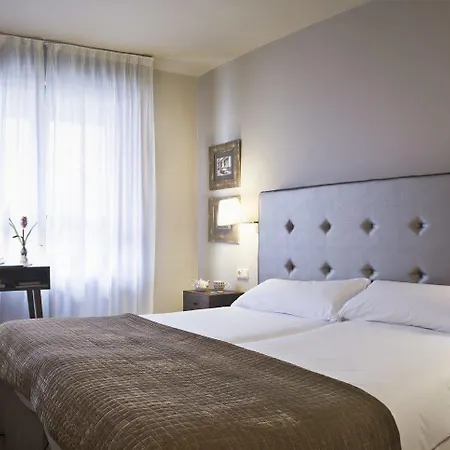 Hotel Plaza Pamplona
