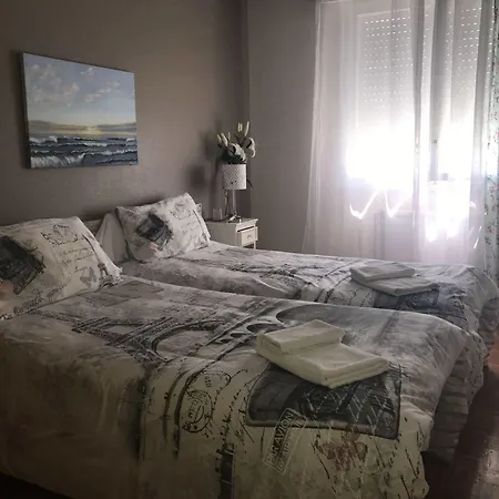 Iruña Apartahotel *