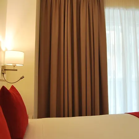 Pompaelo Plaza Del Ayuntamiento&spa Hotel Pamplona