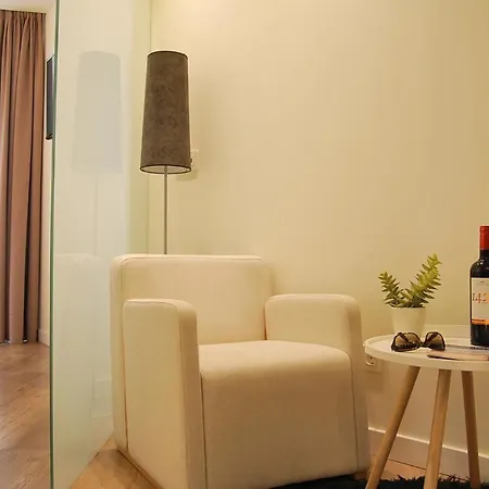 Pompaelo Plaza Del Ayuntamiento&spa Hotel 4*