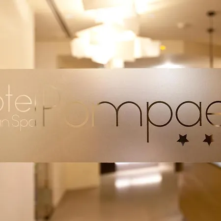 Pompaelo Plaza Del Ayuntamiento&spa Hotel Pamplona