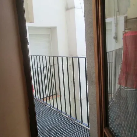 Plaza Consistorial Apartment *