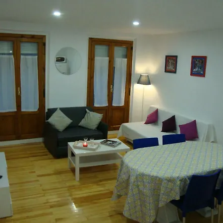 Apartment Calle Ansoleaga A 100 Mts Del Ayuntamiento