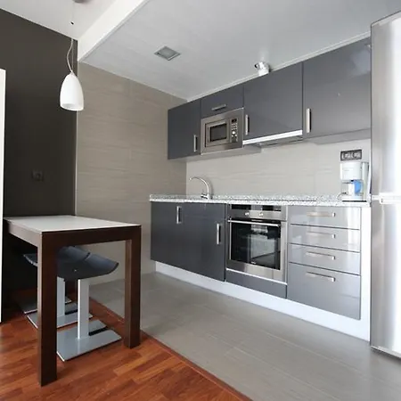 Apartahotel Ah San Fermín Pamplona